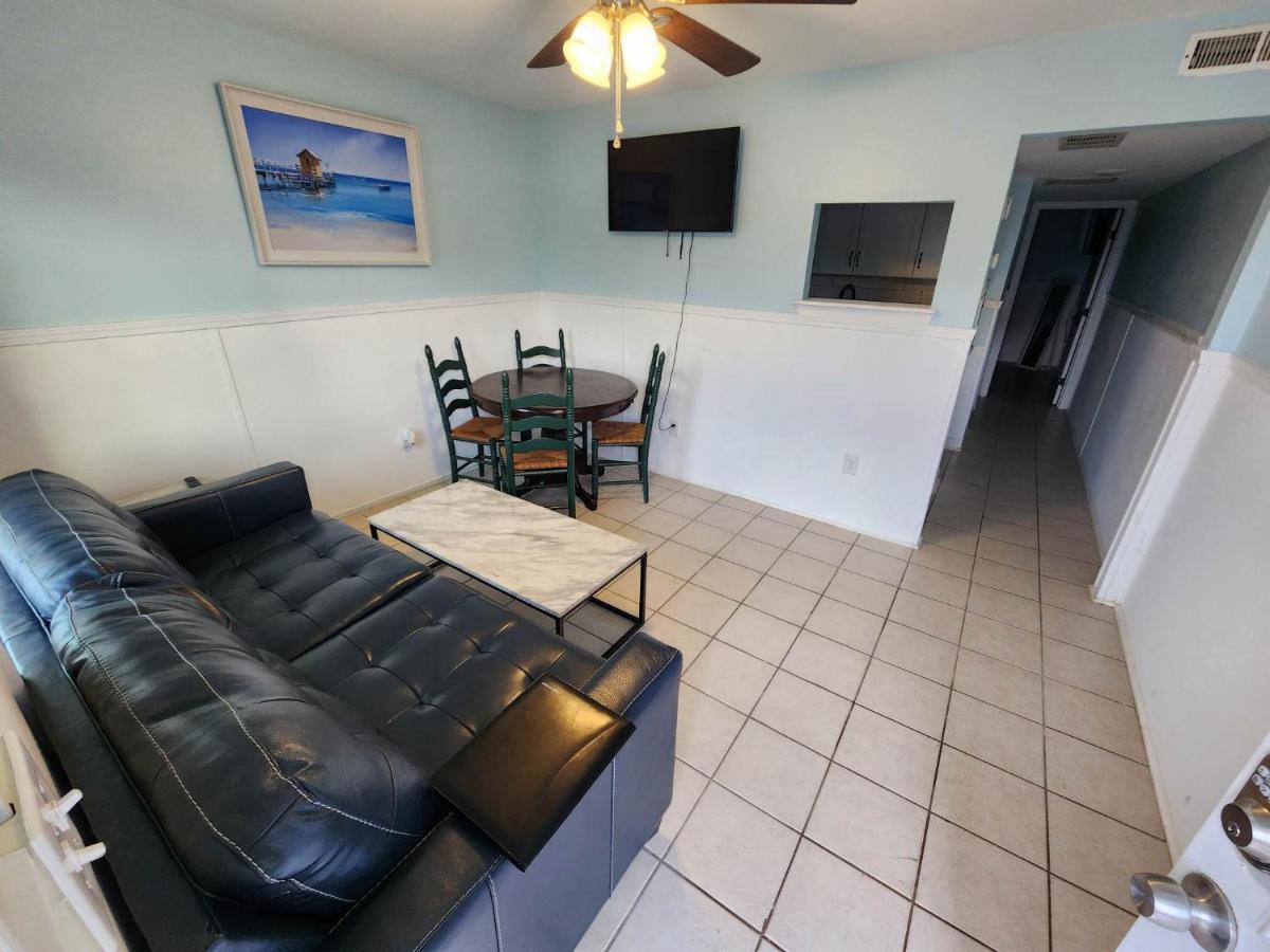 125 Atlantic Avenue Unit E - Pet Friendly! Walk To The Beach And Pier!1Br -1Ba - Sleeps 2-4 Guests! Μιρτλ Μπιτς Εξωτερικό φωτογραφία