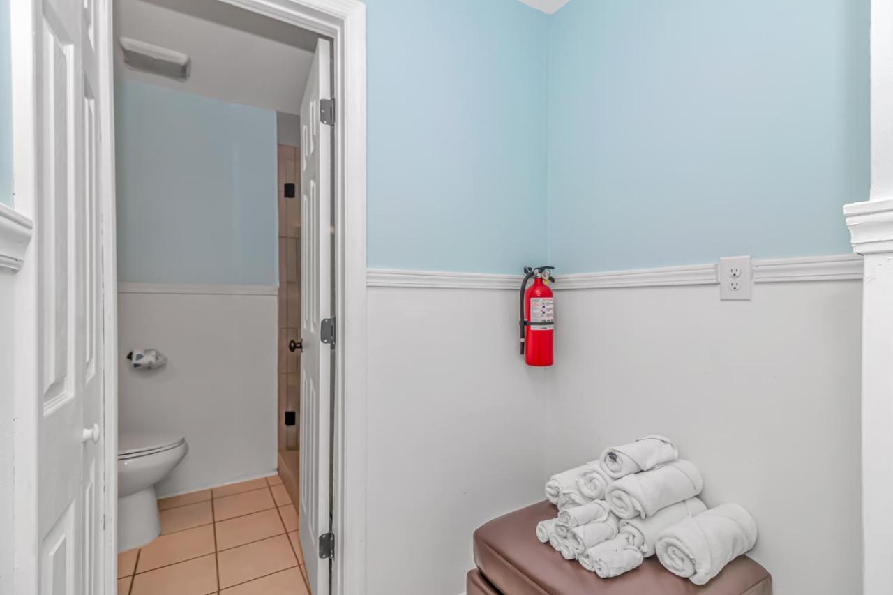 125 Atlantic Avenue Unit E - Pet Friendly! Walk To The Beach And Pier!1Br -1Ba - Sleeps 2-4 Guests! Μιρτλ Μπιτς Εξωτερικό φωτογραφία